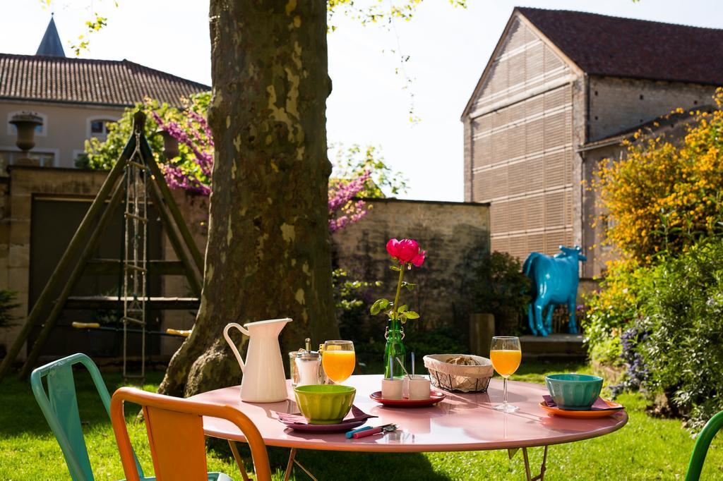Le Clos De L'Abbaye Клюні Екстер'єр фото